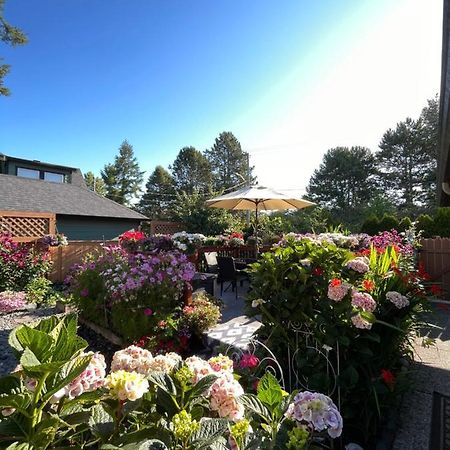 Garden Home In Victoria -Beautiful Home In Victoria Exteriör bild