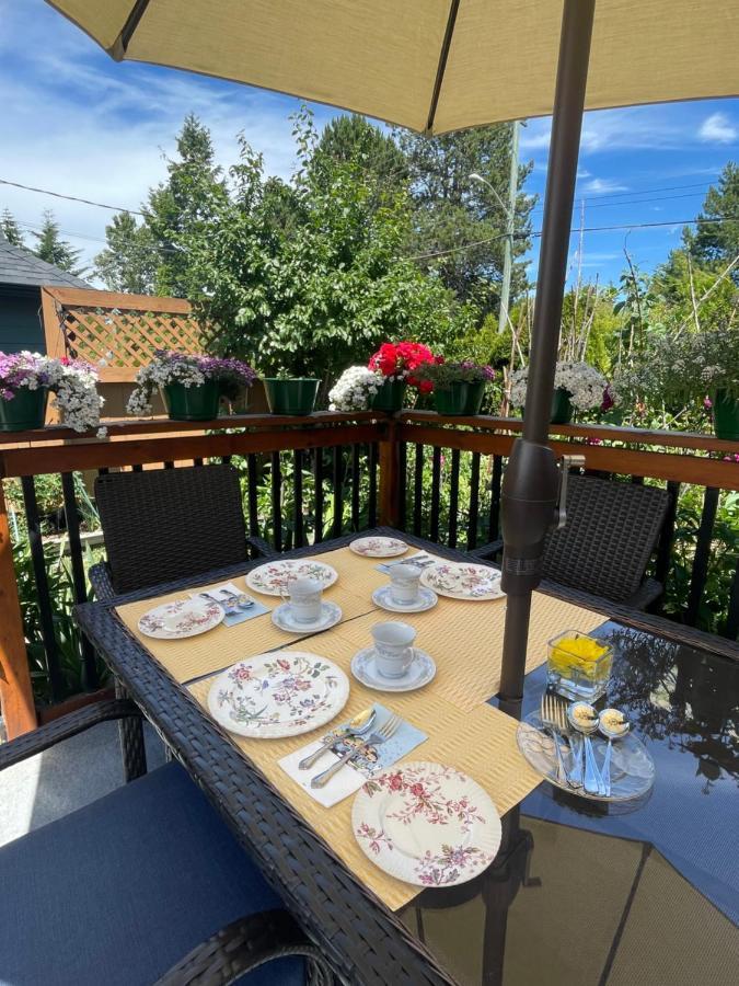 Garden Home In Victoria -Beautiful Home In Victoria Exteriör bild